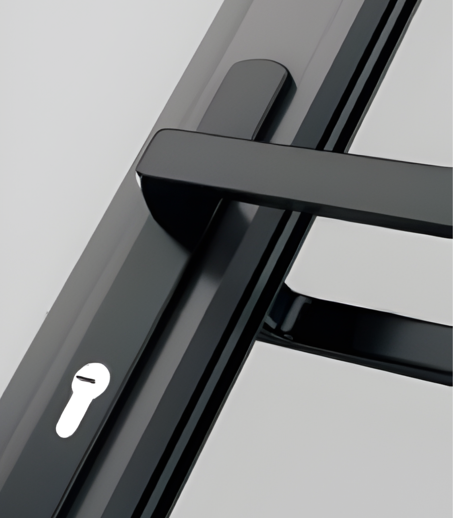 VLX 100 Swing / Entry Door in Miami Gardens, FL | Sightline Windows & Doors Miami Gardens - detail 3